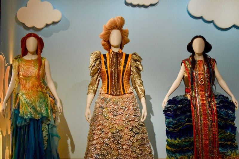 Disney costume archives||||