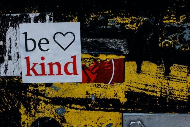 how to be kind and empathetic|acts of kindness